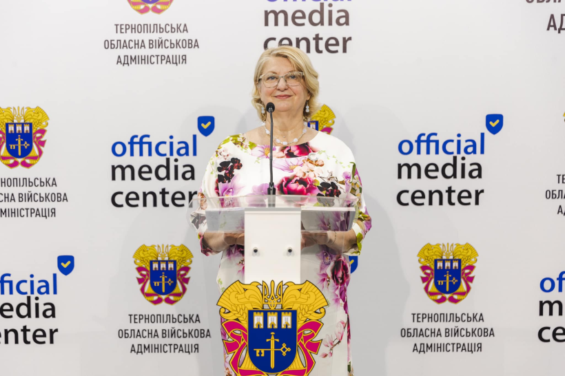 На фото - представниця Національної ради України з питань телебачення та радіомовлення у Тернопільській області Оксана Новосельська