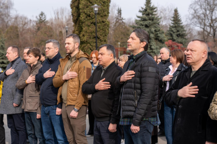 «Світло молитви в темряві війни»: у Тернополі вшанували пам’ять полеглих Героїв